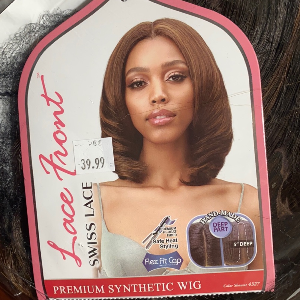 Brown 24in lace front bob with adjustable straps
